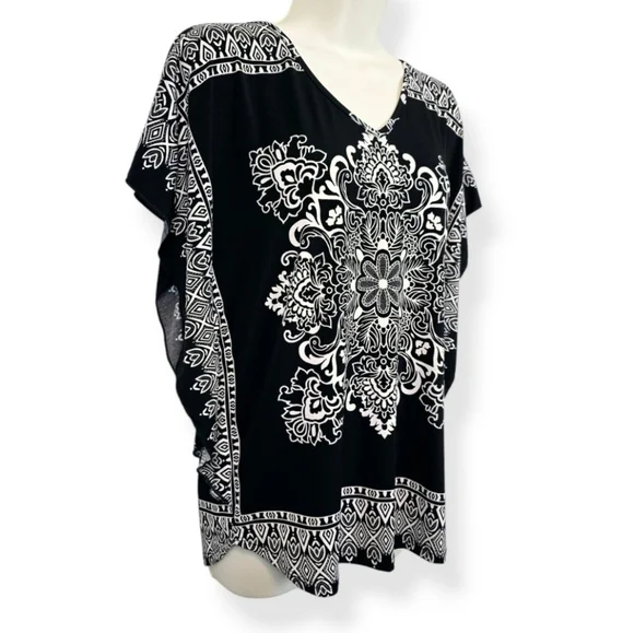 Agenda Black & White Graphic Mandala Top Dolman Sleeves Size - Medium - NEW - Picture 4 of 5